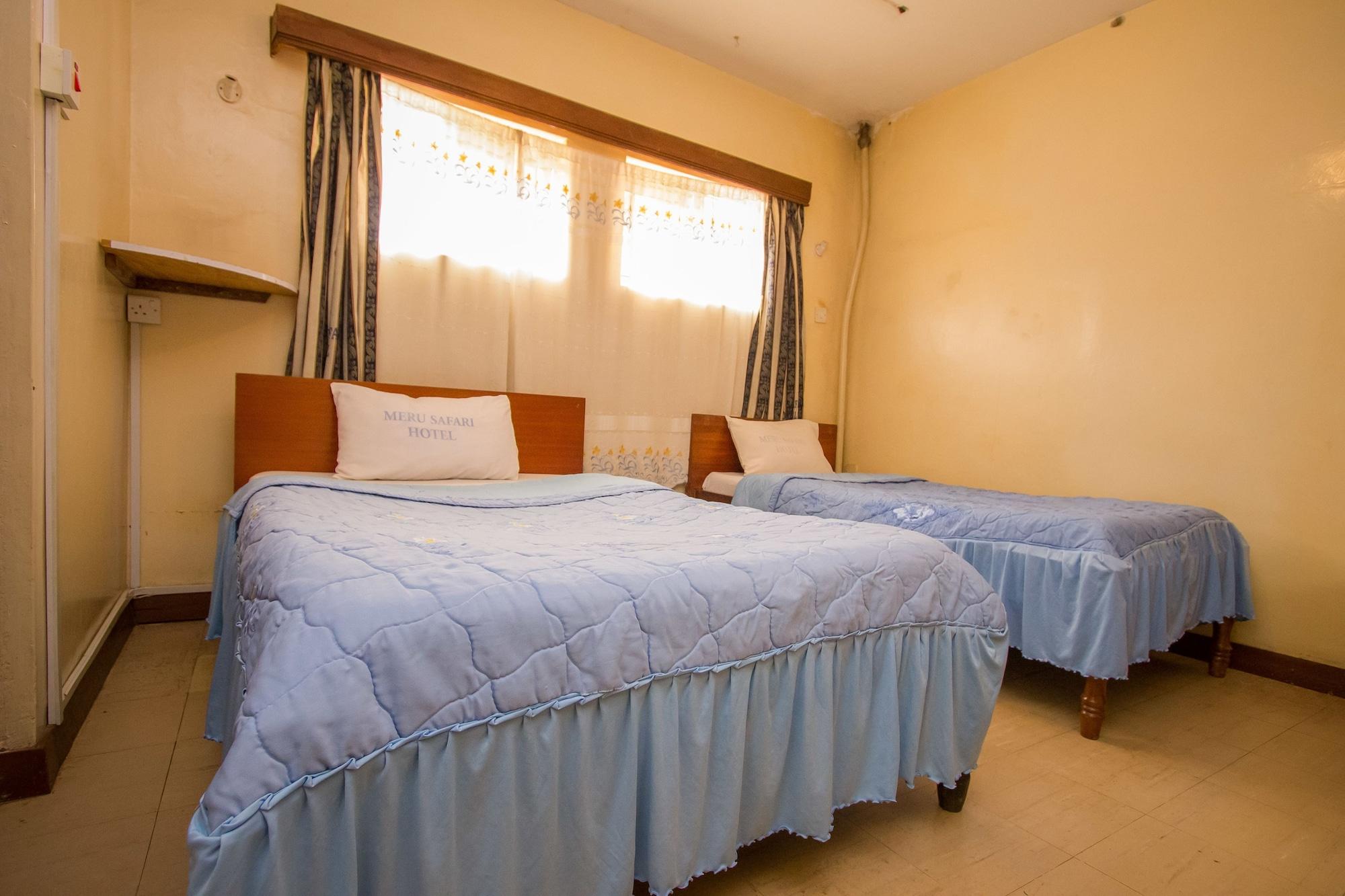Meru Safari Hotel Exterior foto
